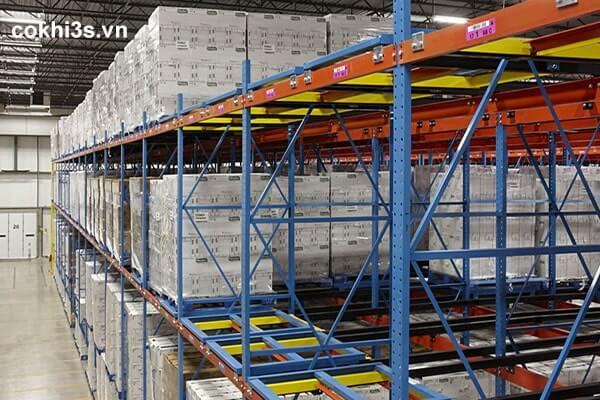 dự án push back racking